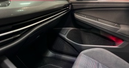 VW Golf 8 2.0 GTI DSG ***Panorama, Blind,DCC, LANE, Kamera***