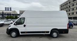 Peugeot boxer 435 l4h2 2. 2 bluehdi 140, 2023 god.