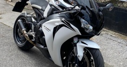 Honda cbr 1000rr