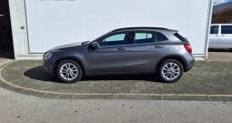 MERCEDES GLA 200D - JAMSTVO 15 MJESECI!!!, 18.900,00 €