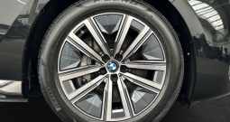 BMW 750e xDrive 489 KS, ZRAČNI+HEAD+4xGR SJED+360+PANO