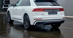 Audi Q8 60 TFSIe quattro S-Line 490 KS, ZRAČNI+ACC+4xGR SJED+KAM+CARBON