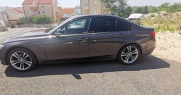 BMW 320 D, 2012.g., prodajem ili mijenjam