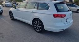 VW Passat Variant 1.6 TDI BMT Comfortline LED, ALU 17',NAVI, Kamera,PDC.