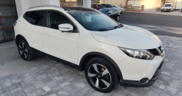 Nissan Qashqai 1,5 dCi NConnecta,360 kamera,navigacija,klima, panorama