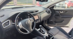 Nissan Qashqai 1,5 dCi NConnecta,360 kamera,navigacija,klima, panorama