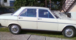 Audi 100 LS, limuzina, bijeli, garažiran, očuvan, oldtimer