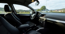 Opel Astra H 1.6