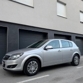 OPEL ASTRA /prvi vlasnik/kupljen u HR/servisna knjiga/klima/odličan/