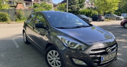 Hyundai i30 1.4 DOHC