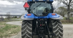 2006 Traktor New Holland TS135