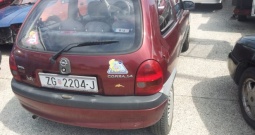 Opel Corsa Swing 1,4 i MOGUĆE PLAĆANJE KREDITNIM KARTICAMA