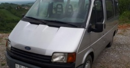 Ford Transit 100 D /2835/1,0/ putničko vozilo