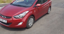 Hyundai elantra prodajem