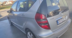 Mercedes Benz A200