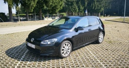 VW Golf 7 2,0 TDi, Comfort line, Reg. 7/2025, Navigacija