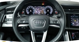 Audi Q8 55 TFSIe V6 quattro tiptronic Tour 381 KS, ACC+KAM+GR SJED+PANO+VIRT