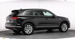 VW Touareg 3.0 TDI DSG 4M Elegance 231 KS, ACC+KAM+LED+GR SJED+HEAD+ASIST