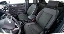 VW T-Roc 2.0 TDI DSG R-line Sport 150 KS, ACC+KAM+LED+GR SJED+NAVI+ASIST+MASA...