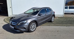 MERCEDES GLA 200D - JAMSTVO 15 MJESECI!!!, 18.900,00 €