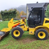 Utovarivač Yanmar V8 bager demper, valjak viličar traktor 4x4