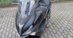 Prodaje se skuter Kymco xciting s400 2019.g.