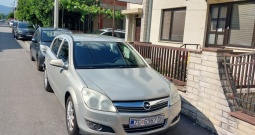 Opel Astra 2009 god. - reg do 27.02.2025