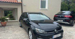 Prodajemo Golf VII hitno