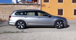 VW Passat Variant 1.6 tdi Business, prodaje vlasnik, registriran do 12.05.2025.