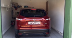 Nissan Qashqai 1.5dCI, TOP STANJE , navigacija, radar, 2seta guma