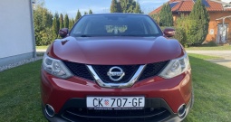 Nissan Qashqai 1.5dCI, TOP STANJE , navigacija, radar, 2seta guma