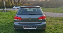 Golf 1.6 benzin, 5 vrata, 122000km, stanje odlično, zapis o pređenoj kilometraži