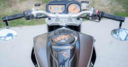 KTM 990 Super Duke, 2006. godište