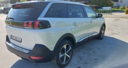 Peugeot 5008 Crossway odlično očuvan obiteljski auto