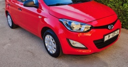 Hyundai i20.2013god.93.000km.klima