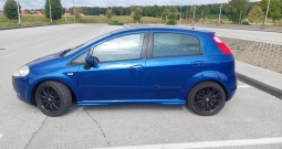 Fiat Grande Punto 1.4 16V Sport oprema 6. Brzina. Alu 17" , reg do 3/25