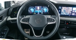 VW Golf VIII Variant 1.0 TSI Life 110 KS, ACC+LED+GR SJED+NAVI+ASIST