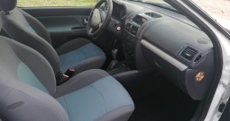 Renault Clio 1.2 16v, samo 150 tkm, klima, održavan u ovl. servisu