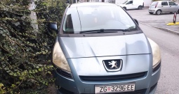 Prodajem peugeot 5008, benzinac sa ugrađenim plinom