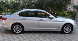 Bmw 5 2.0d G30 Automatik Head-Up, Kamera 360°,LED,DAB -VIRTUAL -Design