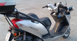 Kymco Grand Dink 250