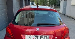 PEUGEOT 207 1.4HDI /137tkm/veliki servis/klima/odličan/