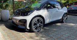 MAX-BRZ,184 ks,135 kw,pokretan,praktičan BMW i3s,5 vrata PROČ.opis