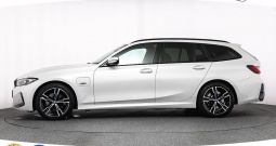 BMW 320e Touring Steptronic M Sport 204 KS, ACC+LED+GR SJED+PANO+WIDES+ASIST