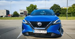 Nissan Qashqai 1.3 dig, tekna, panorama, u pdv-u, kao nov