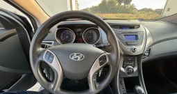 Hyundai Elantra 1,6, 2012 g., 223000 km