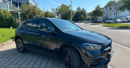 Mercedes GLA 200 Aut. AMG 163 KS, ACC+HEAD+GR SJED+360+PANO+19\\"