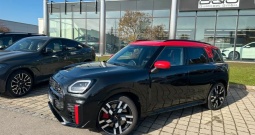 MINI Countryman 2.0 ALL4 DCT JCW 300 KS, ACC+PANO+GR SJED+360+HEAD+KUKA