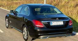 Mercedes-Benz C-klasa 220 D