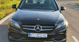 Mercedes-Benz C-klasa 220 D